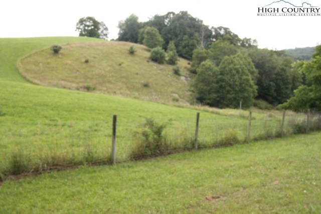 232 Bridle Creek Road Independence, VA 24348 - Photo 9 of 27 Gallery Image 9