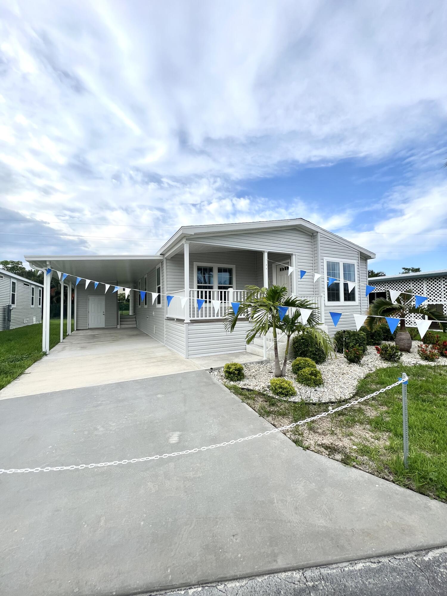 4099 74th Road North, Unit 409 West Palm Beach, FL 33404 - Photo 12 of 21 IMG_2881