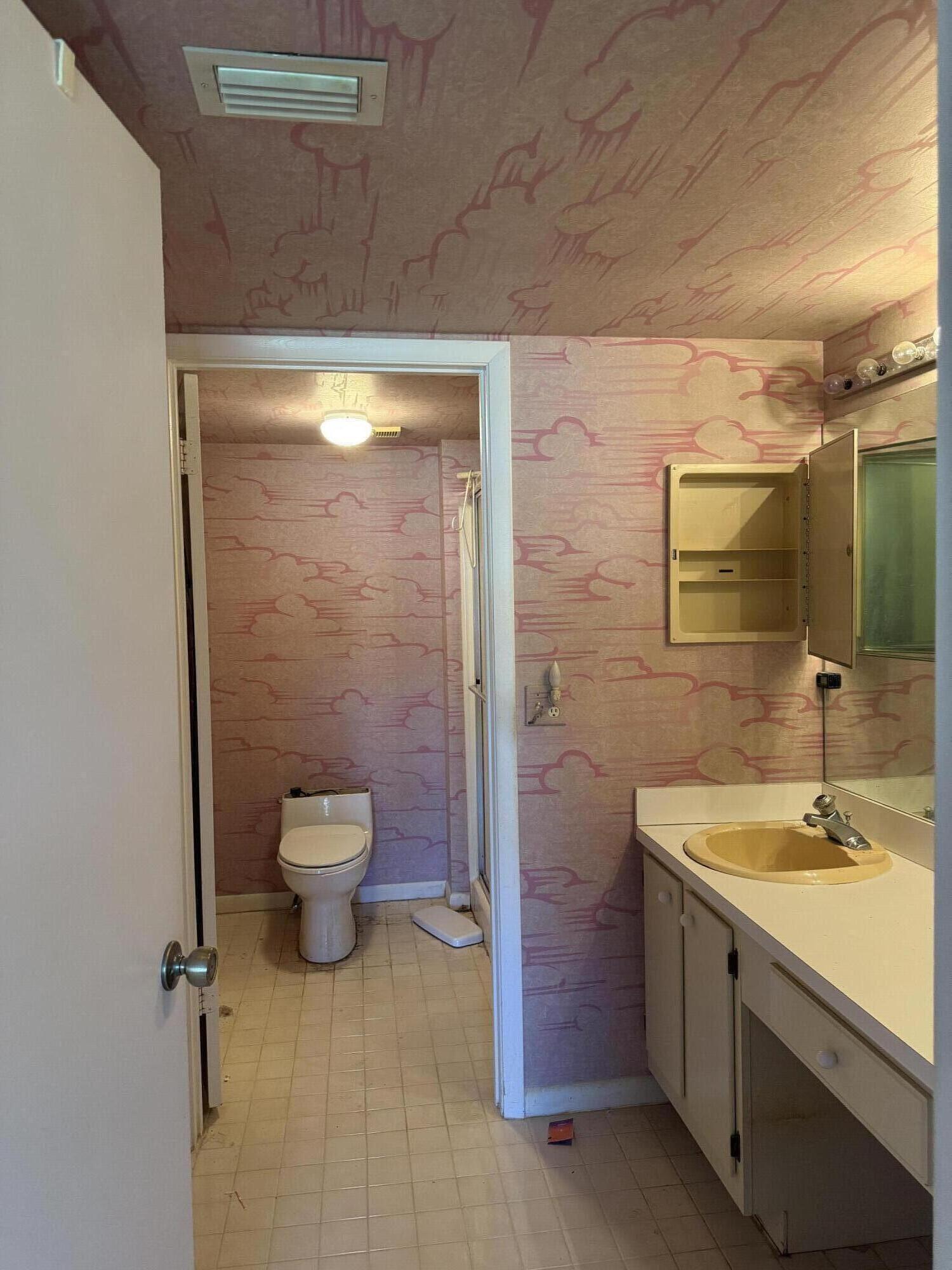 21950 Soundview Terrace, Unit 107 Boca Raton, FL 33433 - Photo 6 of 10 IMG_5949
