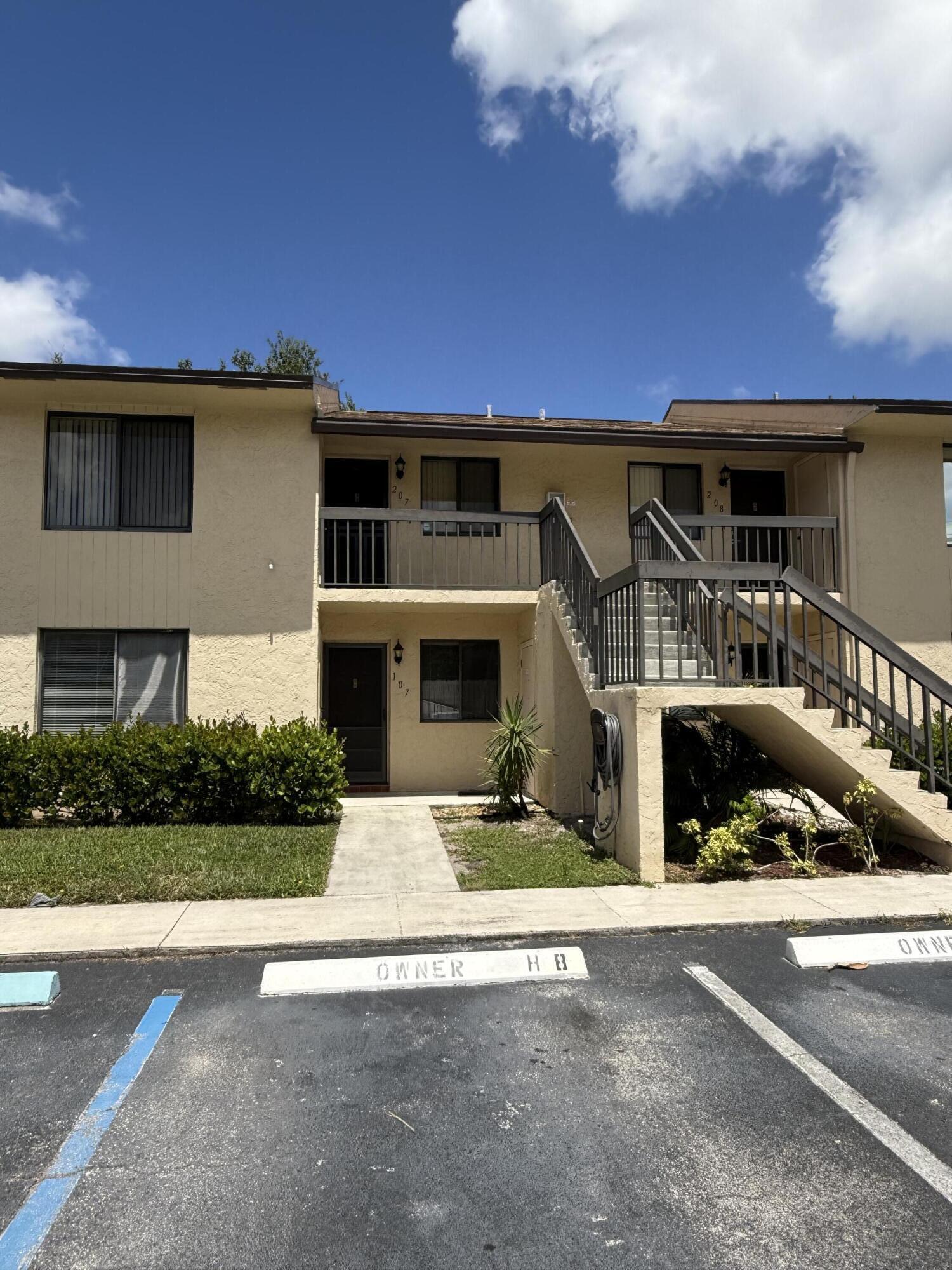 21950 Soundview Terrace, Unit 107 Boca Raton, FL 33433 - Photo 9 of 10 IMG_5954