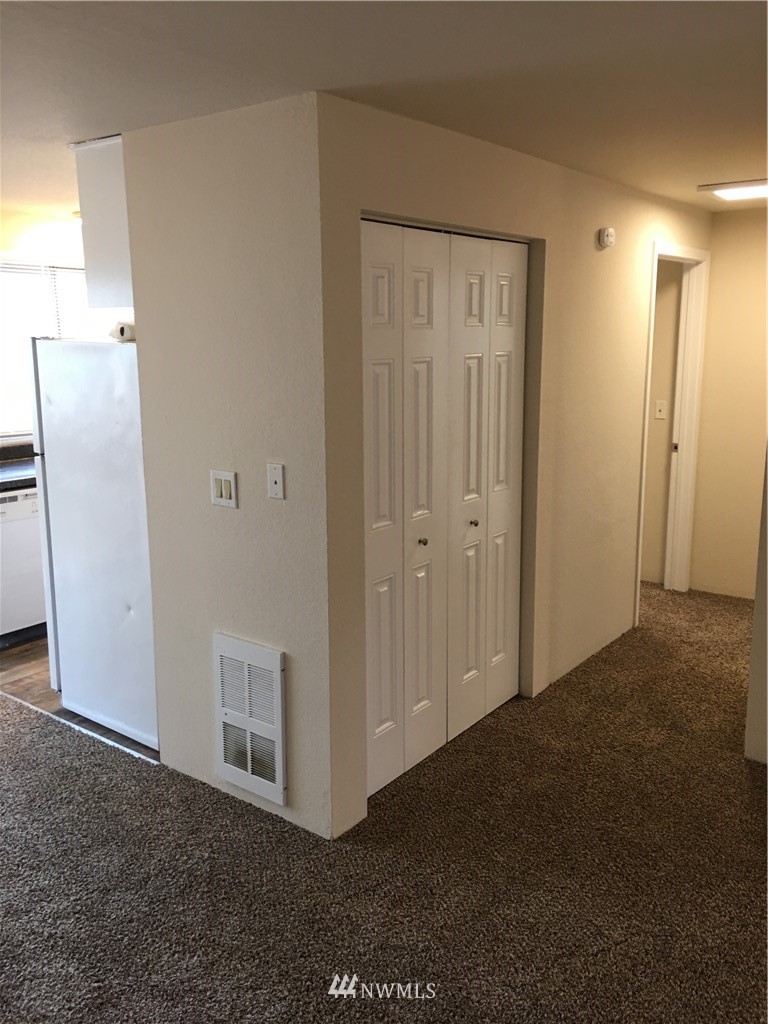 2526 196th Street Southeast Bothell, WA 98012 - Photo 21 of 29 Gallery Image 21