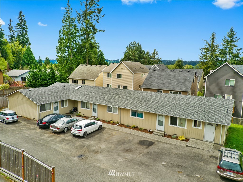 2526 196th Street Southeast Bothell, WA 98012 - Photo 5 of 29 Gallery Image 5