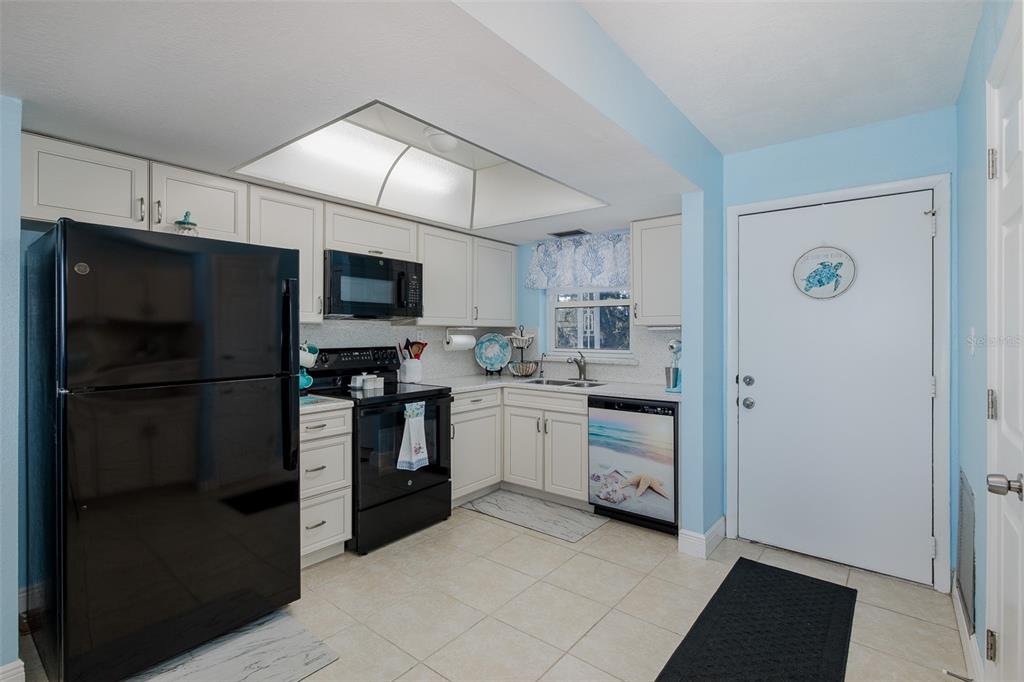 4939 Floramar Terrace, Unit 312 New Port Richey, FL 34652 - Photo 5 of 43