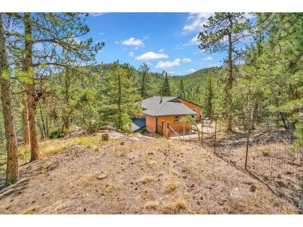 $600,000 | 527 Hemlock Drive, Lyons, CO 80540