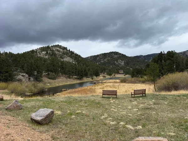 $600,000 | 527 Hemlock Drive, Lyons, CO 80540