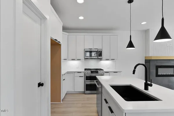 $375,000 | 140 East End Avenue, Durham, NC 27703