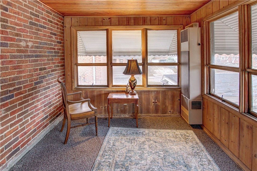 17800 Winslow Road Beachwood, OH 44122 - Photo 16 of 31 Sunroom / solarium featuring wooden ceiling
