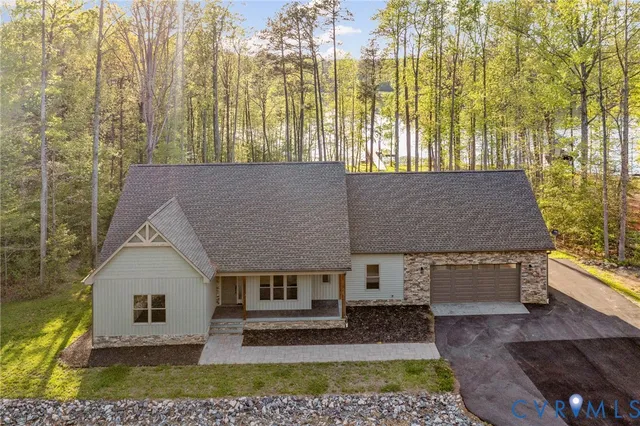 $870,000 | 2516 Miry Run Road, Sutherland, VA 23885