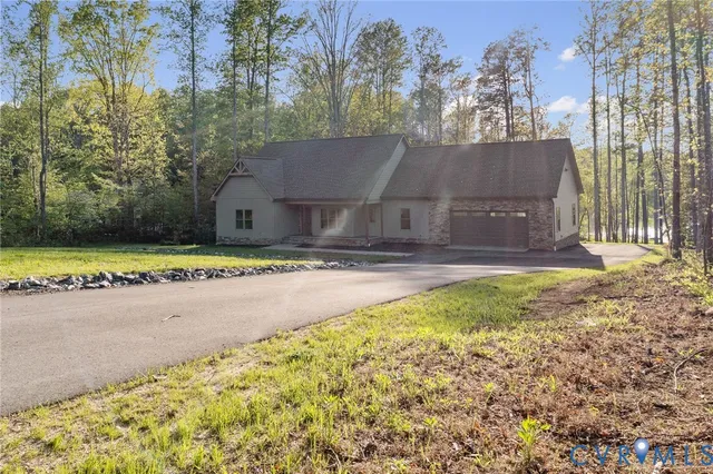 $870,000 | 2516 Miry Run Road, Sutherland, VA 23885