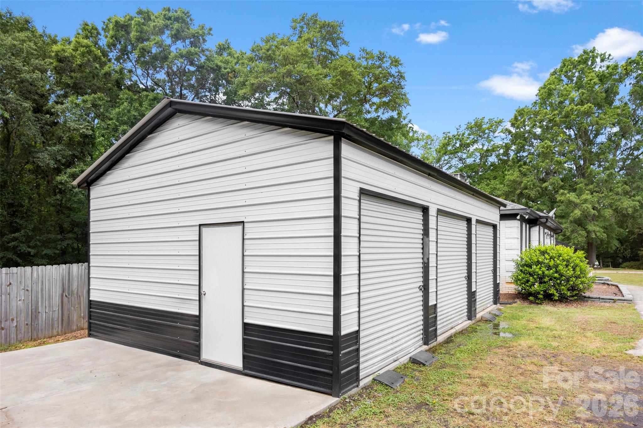 10919 Harrisburg Road Fort Mill, SC 29707 - Photo 2 of 43