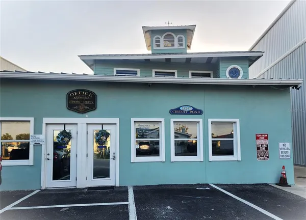 $216,000 | 100 Circuit Road, Unit S127, Nokomis, FL 34275