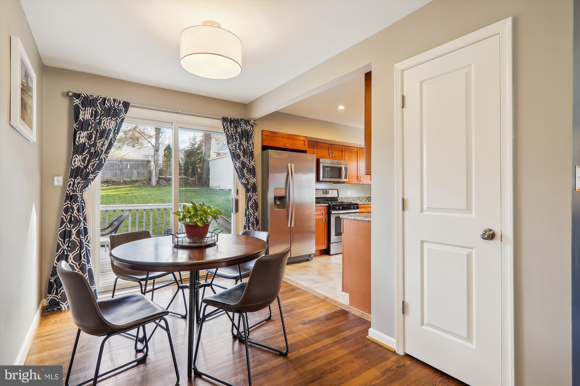 2613 Cory Terrace Silver Spring, MD 20902 - Photo 8 of 62 Gallery Image 8