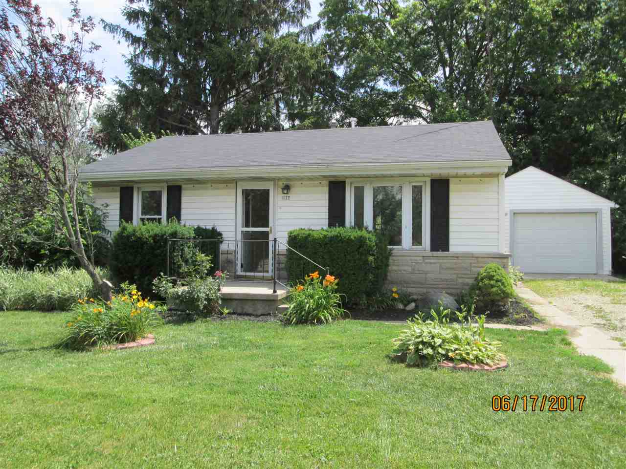 1108 South Nebo Road Muncie, IN 47304 - Photo 1 of 11 Gallery Image 1