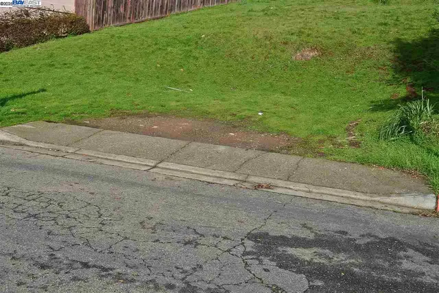 $299,000 | 4320 Terrabella Way, Oakland, CA 94619