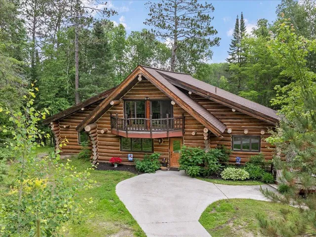 $534,500 | 31436 Clearwater Road, Grand Rapids, MN 55744