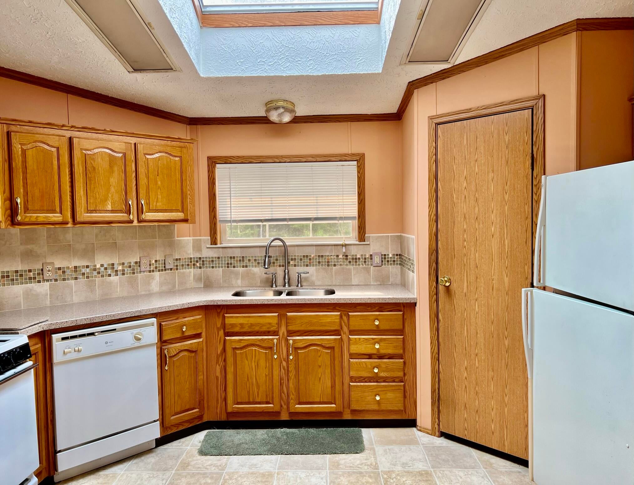 18600 Timberdoodle Lane Cheboygan, MI 49721 - Photo 8 of 27 Gallery Image 8