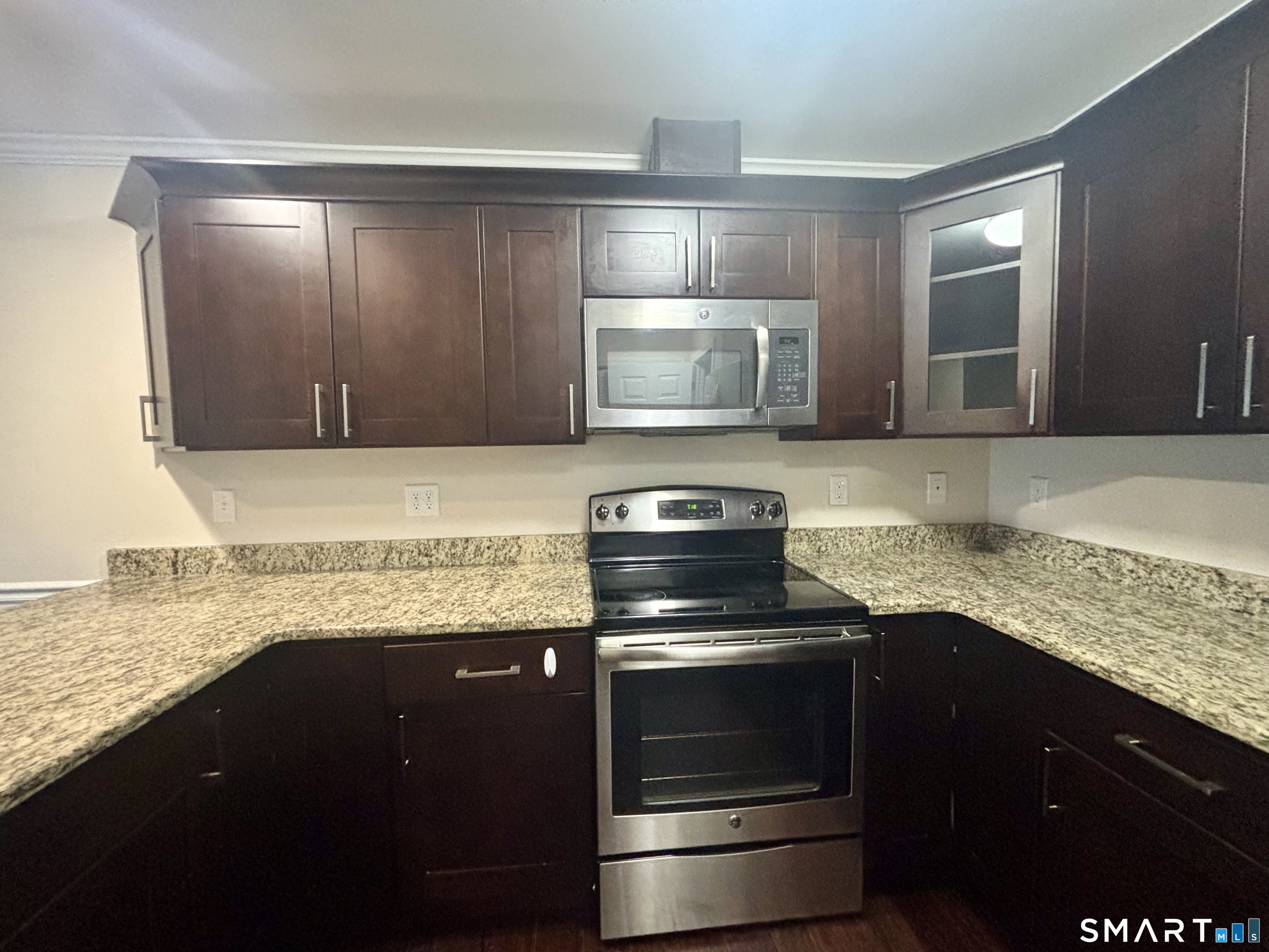 130 Meridian Street, Unit 309 Groton, CT 06340 - Photo 10 of 32