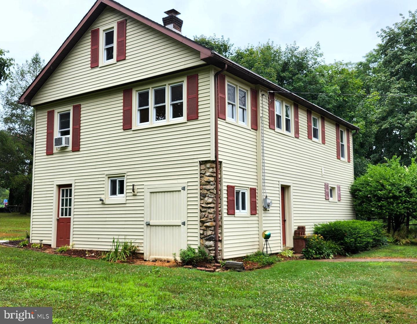 143 Swopes Valley Road Pine Grove, PA 17963 - Photo 2 of 39 Rear of Apartment