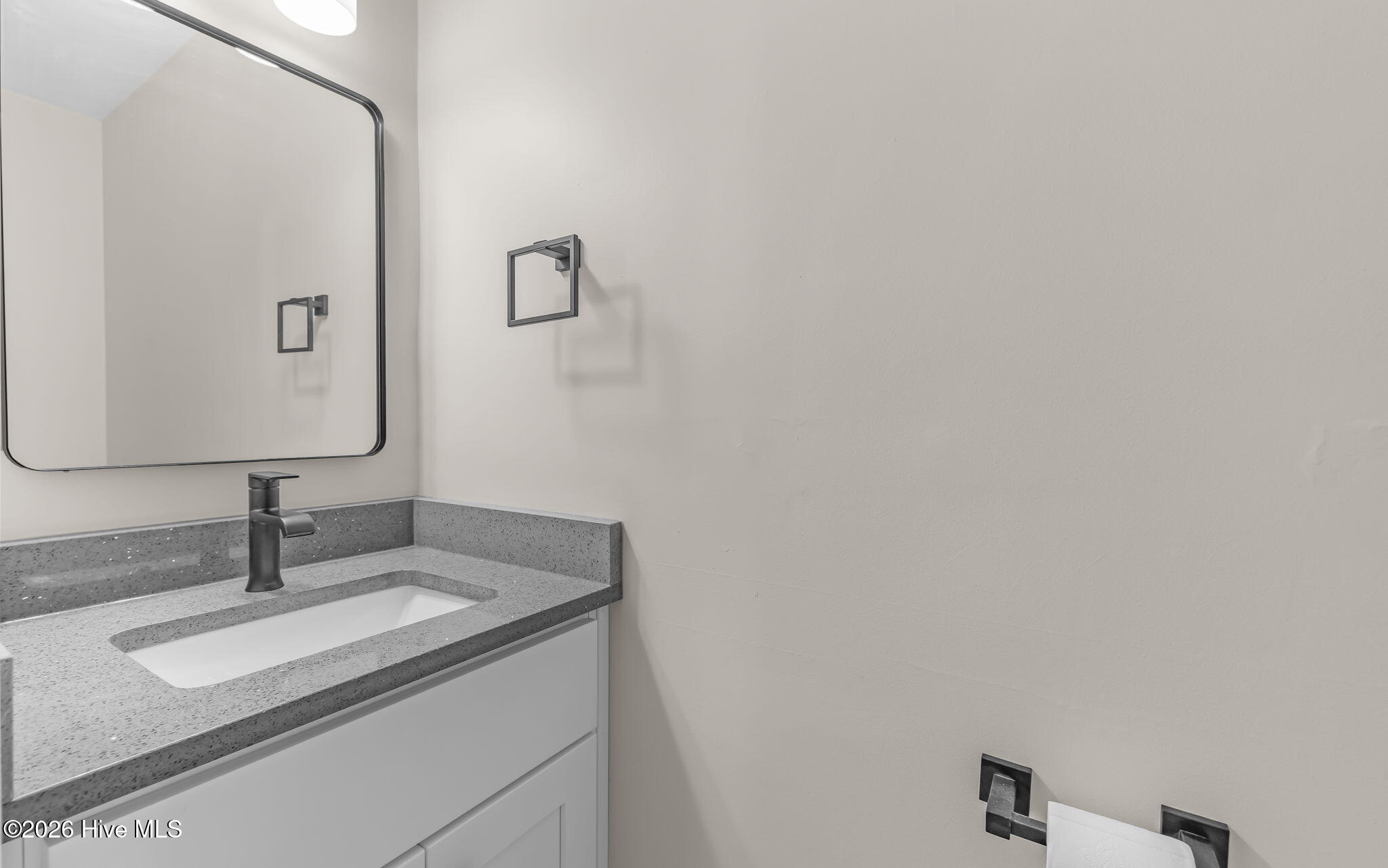 2347 Tulls Creek Road Currituck, NC 27929 - Photo 17 of 39 Half bathroom