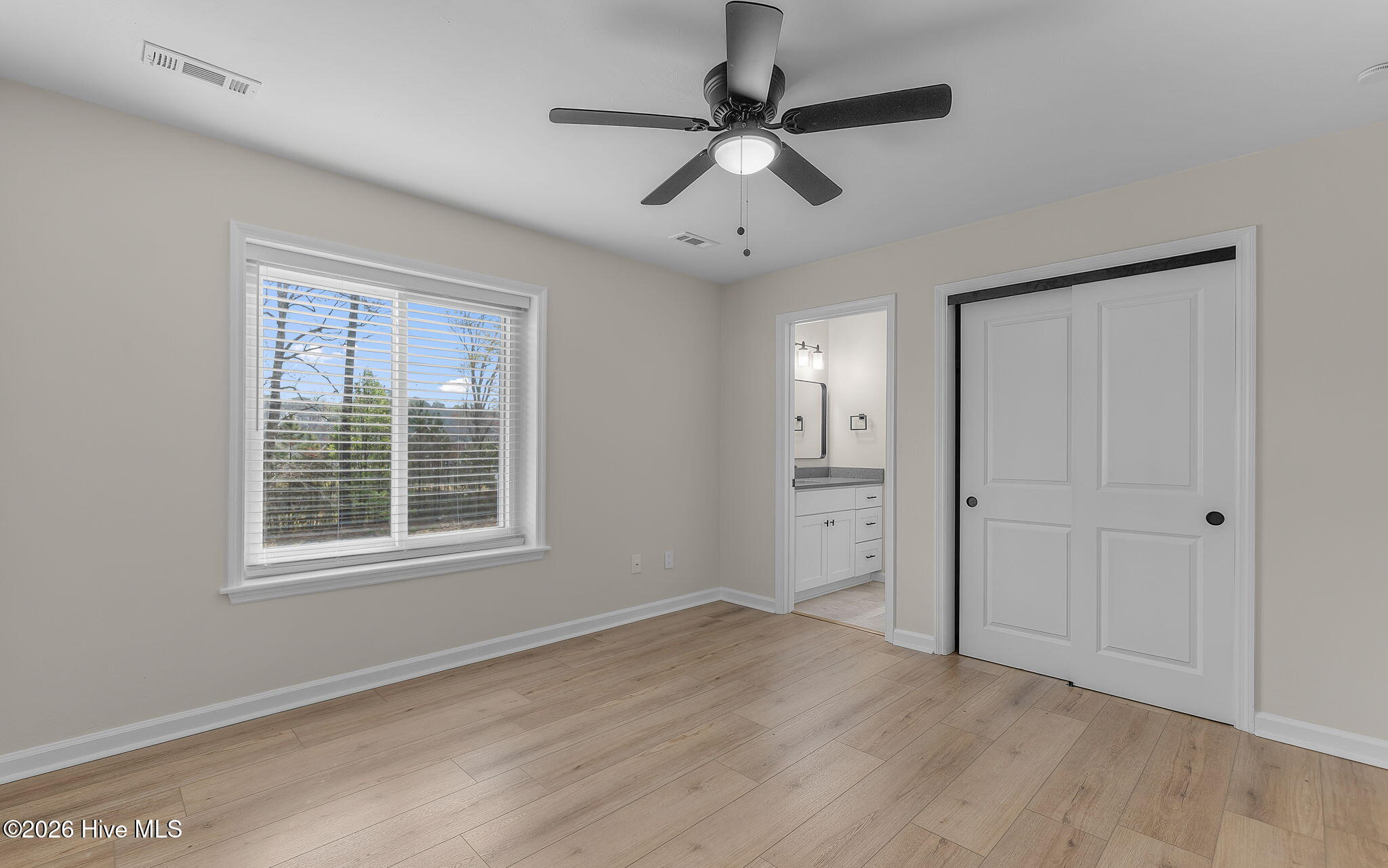2347 Tulls Creek Road Currituck, NC 27929 - Photo 19 of 39 Primary suite
