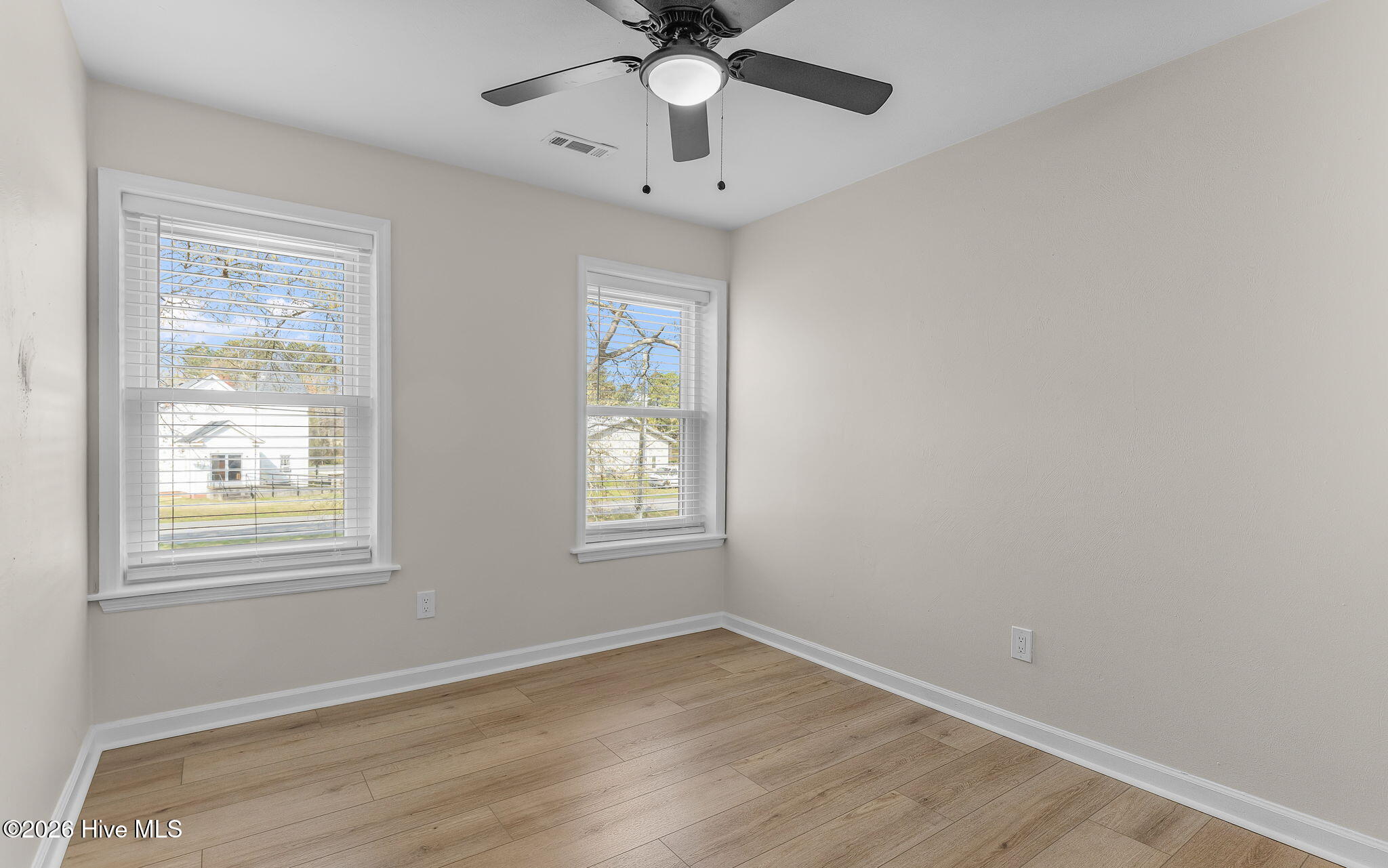2347 Tulls Creek Road Currituck, NC 27929 - Photo 28 of 39 Bedroom 3