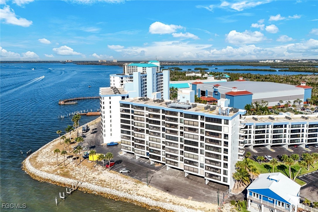 15011 Punta Rassa Road, Unit 505 Fort Myers, FL 33908 - Photo 4 of 40 a balcony with city view