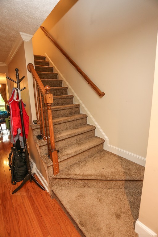 241 Winding Pond Road, Unit 241 Londonderry, NH 03053 - Photo 10 of 30 a view of entryway