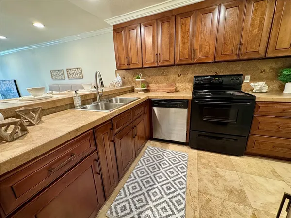 $489,000 | 5104 Marina Pacifica Drive, Long Beach, CA 90803