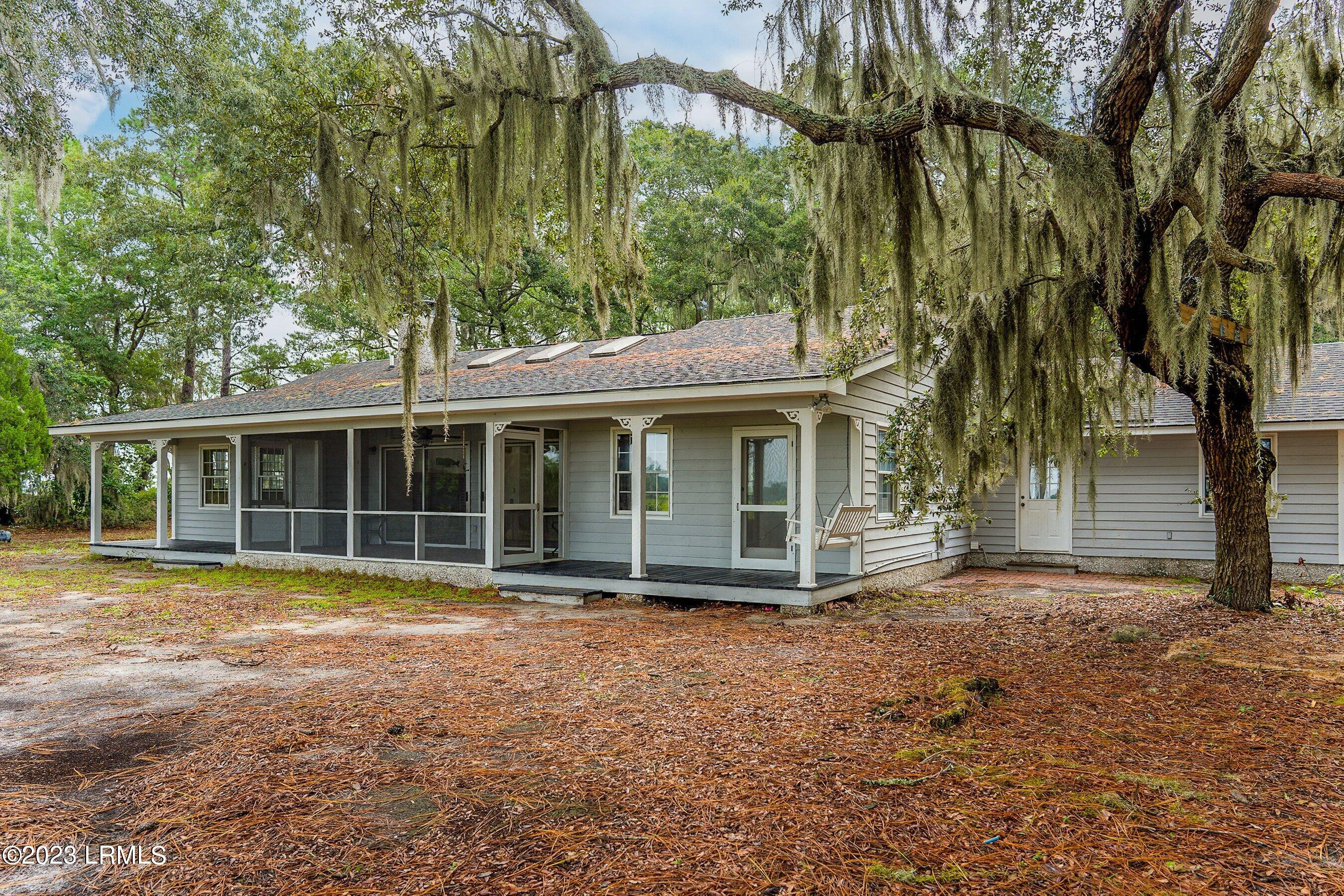 3 Marsh Point Road St. Helena Island, SC 29920 - Photo 8 of 38 DSC03972-41-HDR-1.jpg-SMALL