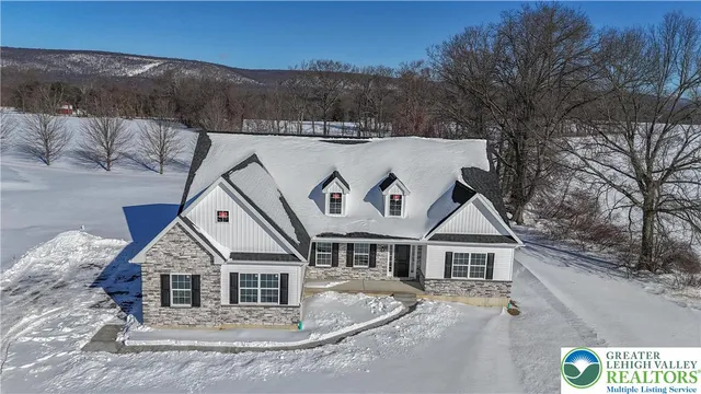 $789,000 | 1480 Bushkill Center Road, Nazareth, PA 18064