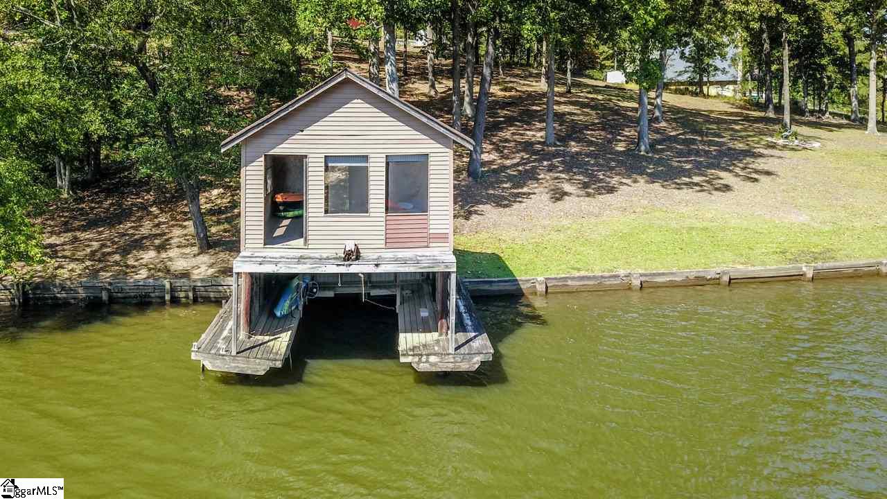 324 Snyder Road Easley, SC 29640 - Photo 5 of 31