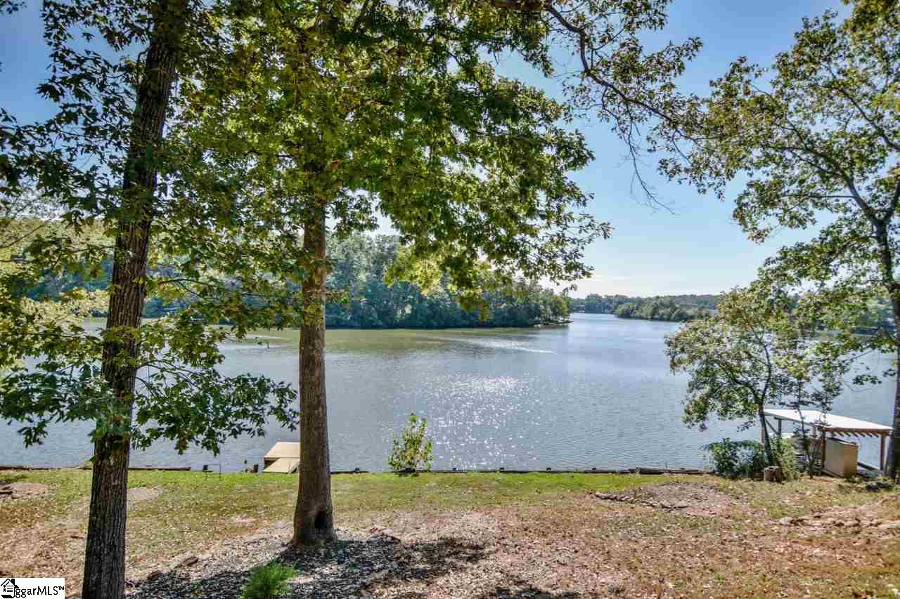 324 Snyder Road Easley, SC 29640 - Photo 8 of 31