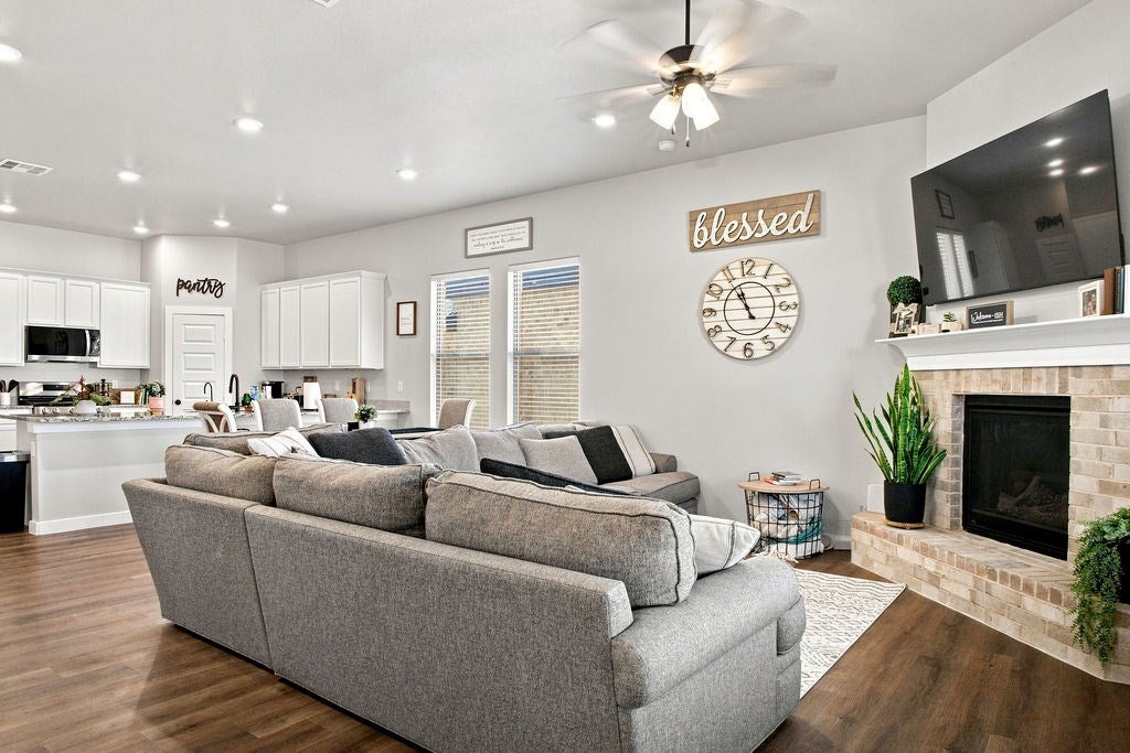 10401 Pronghorn Road Odessa, TX 79765 - Photo 9 of 25 Gallery Image 9