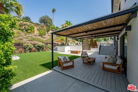 a view of sitting space in the garden