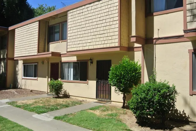 $248,000 | 716 Northfield Drive, Unit C, Sacramento, CA 95833