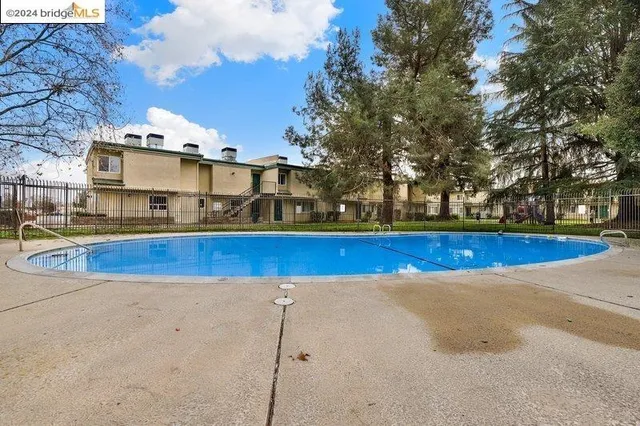 $248,000 | 716 Northfield Drive, Unit C, Sacramento, CA 95833