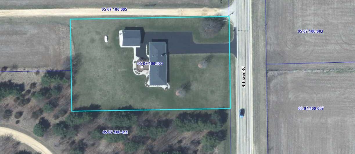 11764 North Tower Road Byron, IL 61010 - Photo 38 of 38 an aerial view of a bathroom