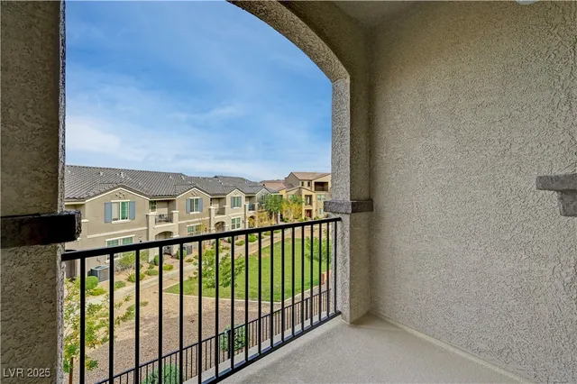 $429,990 | 631 Bellus Place, Henderson, NV 89015