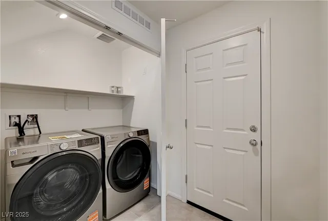 $429,990 | 631 Bellus Place, Henderson, NV 89015