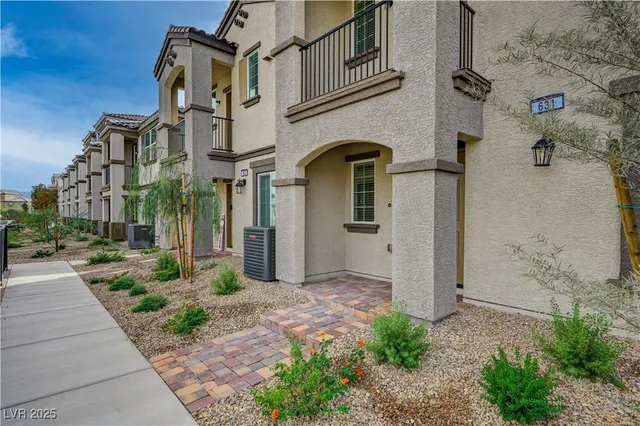 $429,990 | 631 Bellus Place, Henderson, NV 89015