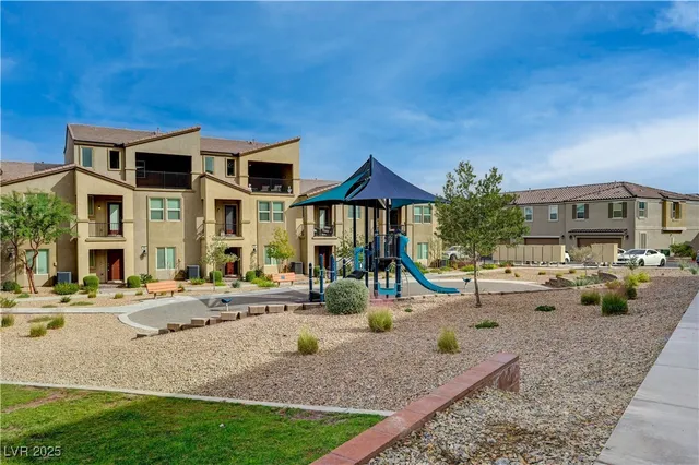 $429,990 | 631 Bellus Place, Henderson, NV 89015