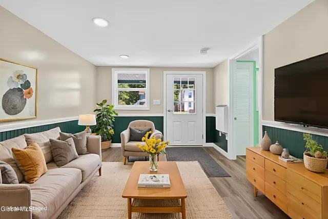 $124,900 | 549 Lower Allen Street, Hudson Falls, NY 12839