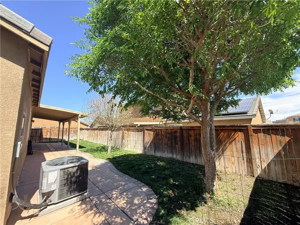 $520,000 | 2274 Dwight Court, Rosamond, CA 93560