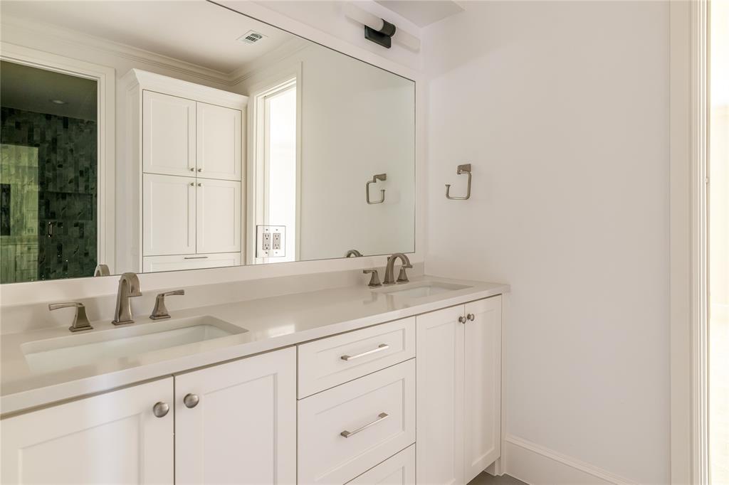 7110 Robin Road Dallas, TX 75209 - Photo 21 of 28 Gallery Image 21