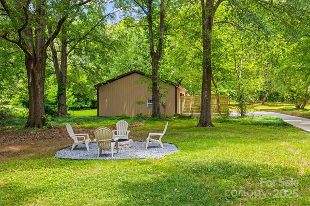 $599,900 | 1045 Dooley Drive, Charlotte, NC 28227