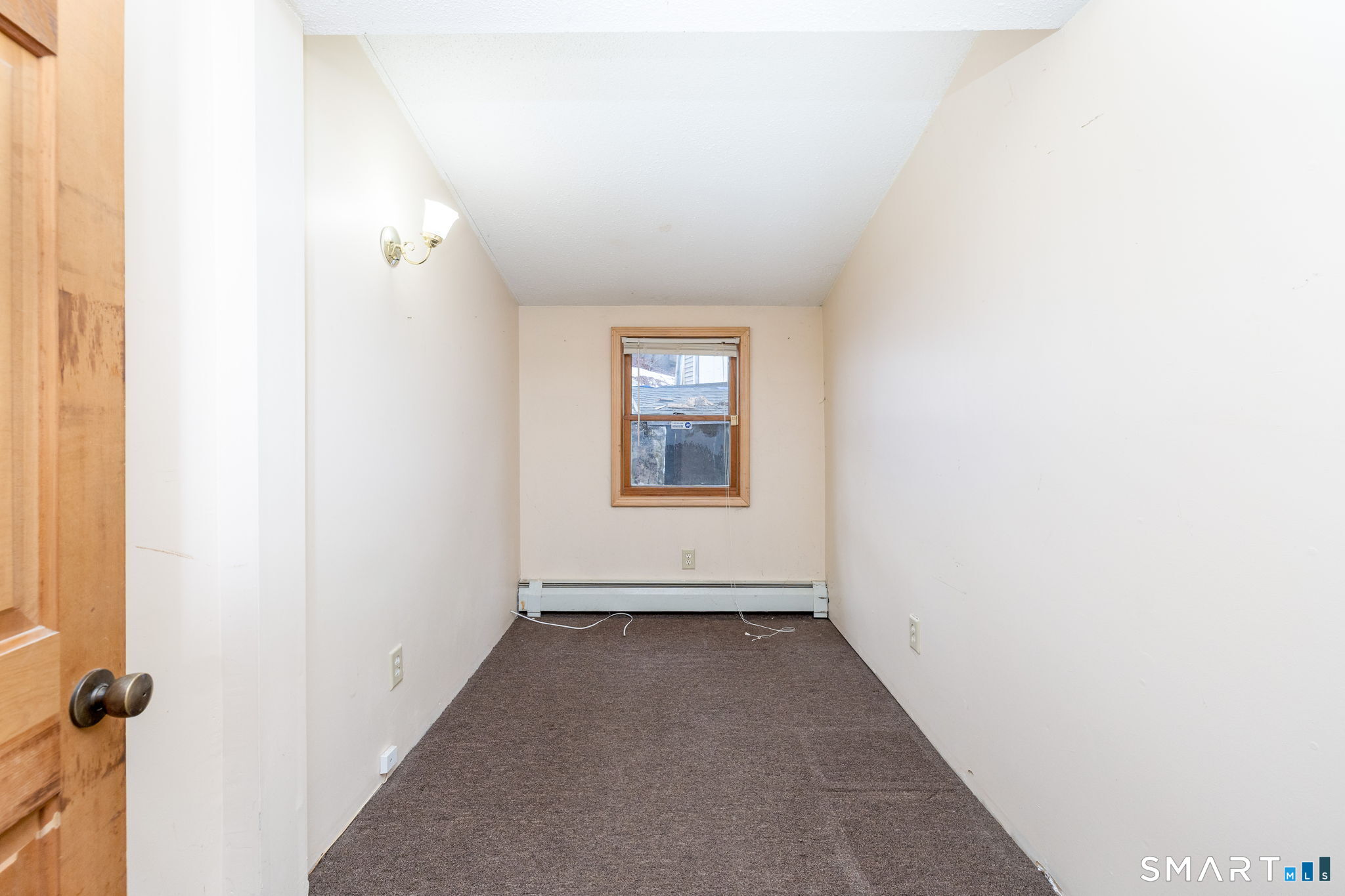 167 West West Hill Road Barkhamsted, CT 06063 - Photo 14 of 40 Cozy office or den space