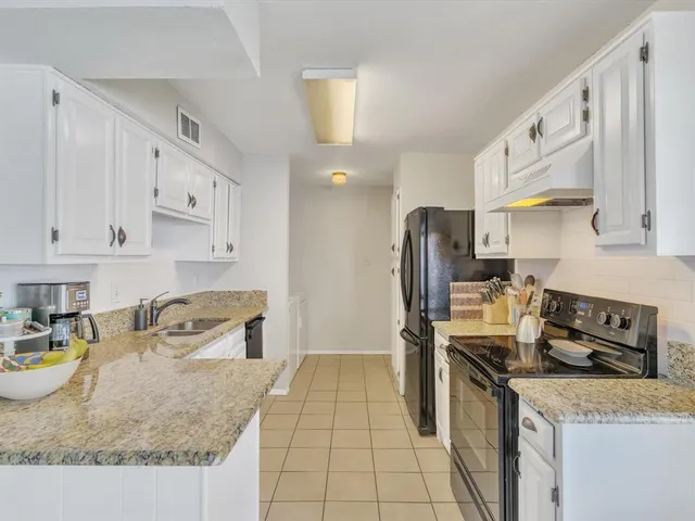 $2,100 | 2910 Big Ben Lane, Garland, TX 75044