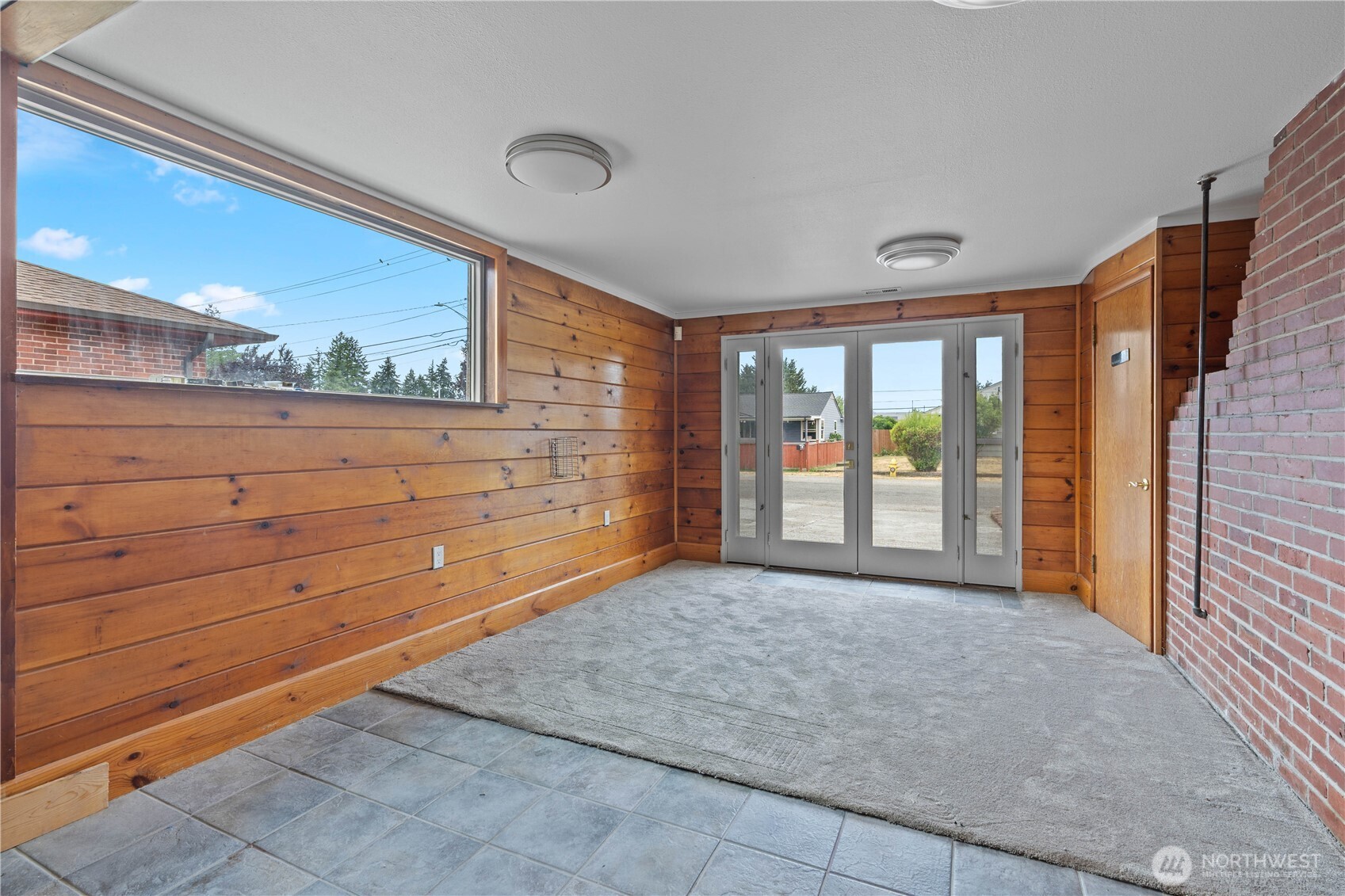 6112 Wildaire Road Southwest Lakewood, WA 98499 - Photo 12 of 32