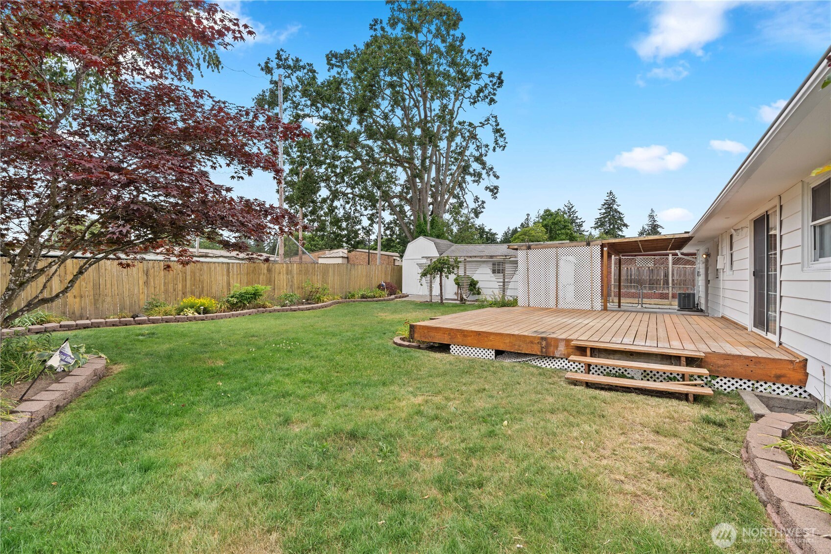 6112 Wildaire Road Southwest Lakewood, WA 98499 - Photo 24 of 32