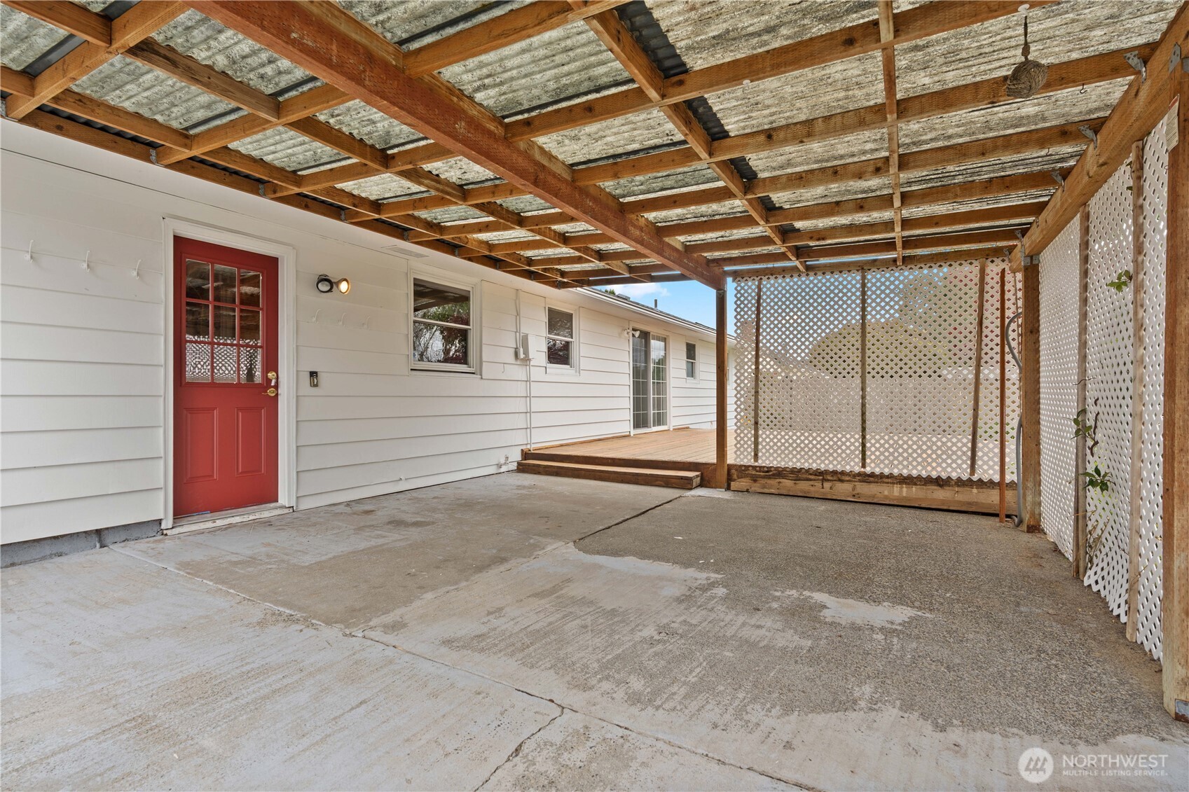 6112 Wildaire Road Southwest Lakewood, WA 98499 - Photo 27 of 32